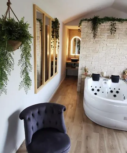 L'essentiel - 85 Hébergement de vacances