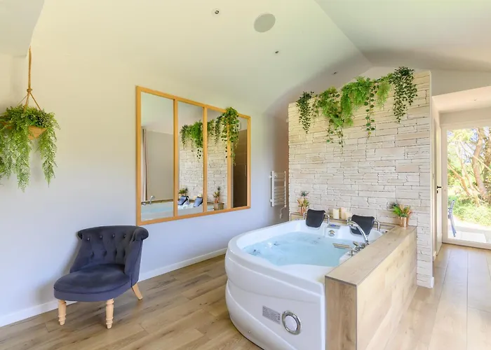 Hébergement de vacances L'essentiel - 85 *